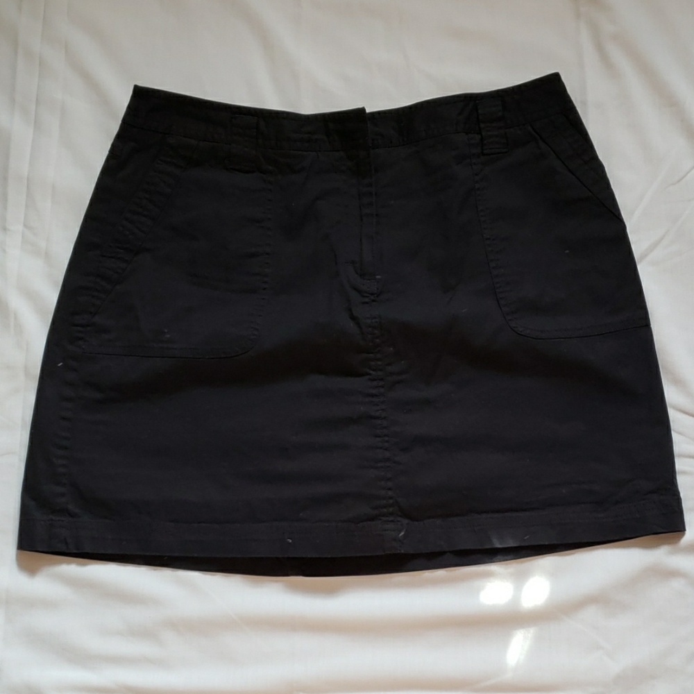 Black cotton skort